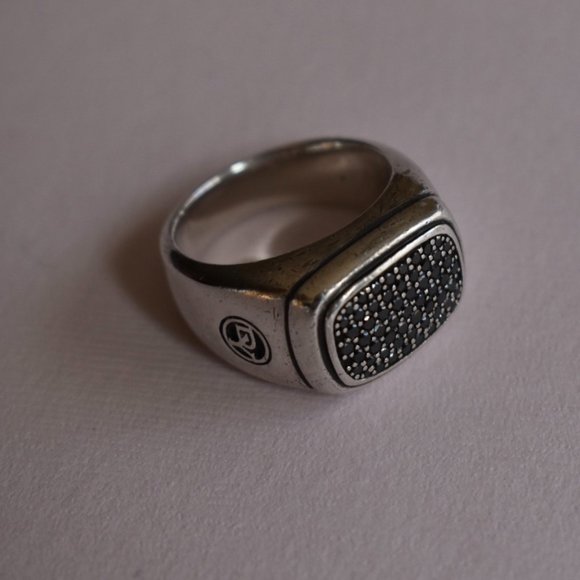 David Yurman Streamline® Signet Ring - Picture 1 of 8